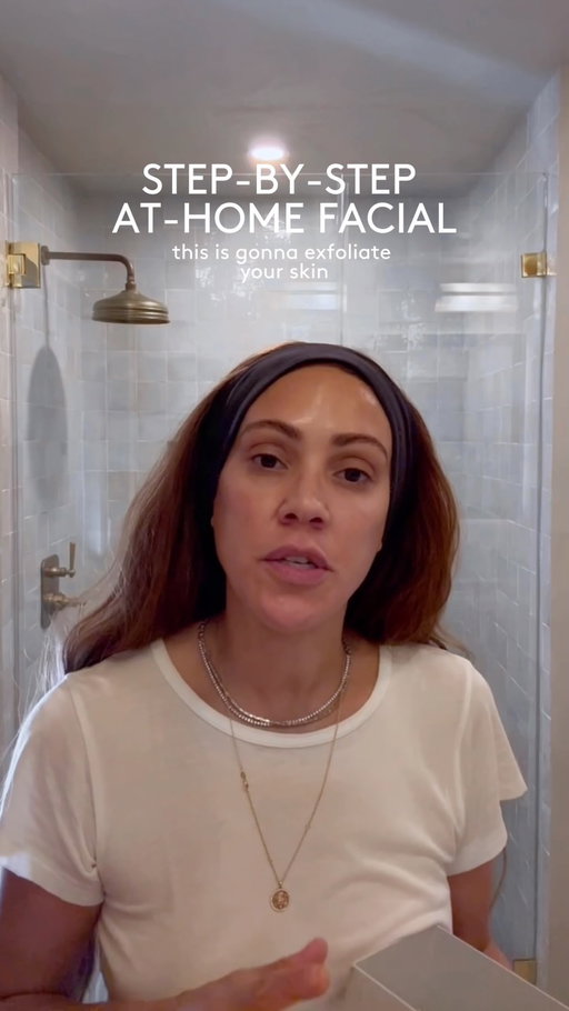 Breaking down an easy way to give yourself an at home facial when you can’t come and see me! 

My Triple Acid Signature Peel is not only one of my favorite ways to exfoliate the skin, it’s basically like a facial with me in a box!

And reminder, until tonight, enjoy 25% off on Shani Darden skincare.⁠
⁠
Plus, receive a complementary Facial Sculpting Wand with any purchase of $300 or more, while supplies last.⁠
⁠
It's the perfect time to stock up on your favorites or try something new. Happy shopping! ✨⁠