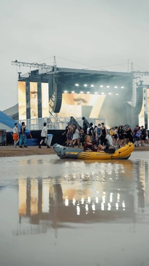 We’re just going to leave this one here….. 🛶⚓️