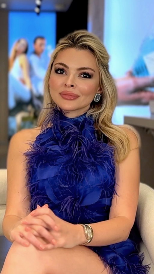 We caught up with the founder of @mesbisousofficial @busekoseogluu while she was in NYC to ask a few of your questions. ✨

#MesBisous #MaxaromaTheEdit #NicheFragrance
