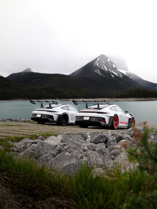 Unless it’s the call of the wild, ignore your phone this long weekend. 

📸: @mitchrossphotography

#PorscheCanada #MyPorscheMomentCanada #911GT3RS #CivicHoliday