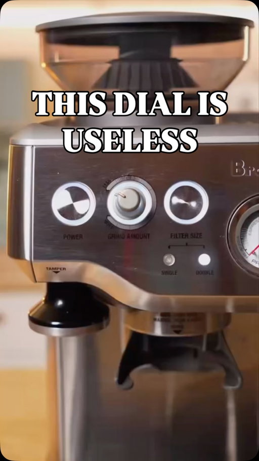 Wanna know how I use the dial? 👇 

Because this dial shows me no consistency, I prefer just weighing with a scale. So I keep the dial to the max setting and stop the grinder manually. 

I know, simple, right?