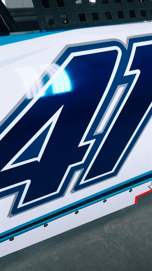 A new look for the No. 41. ✨

#NASCAR | @sam_mayer_ | @starkeyhearing | @nascaroreillyap