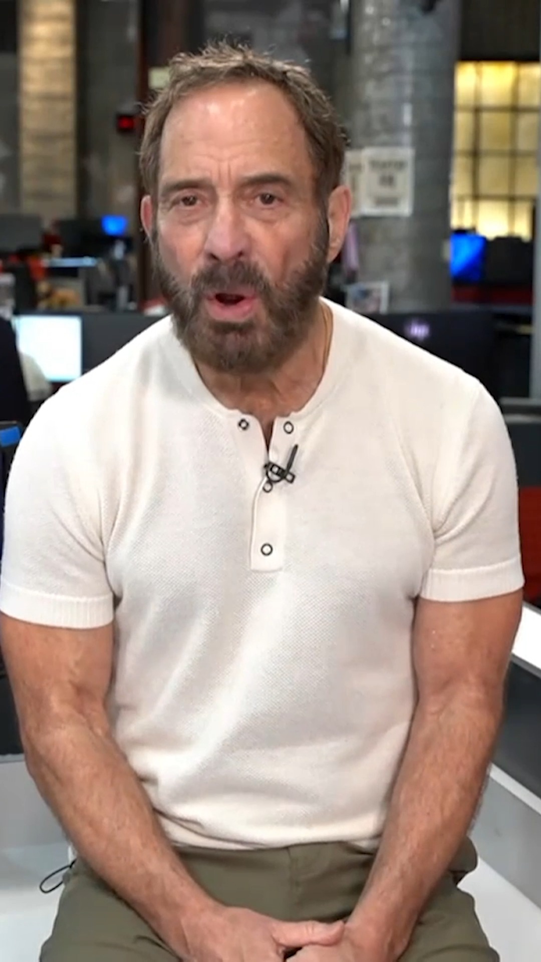 🚨🎥 Jeanine Pirro’s DOJ fiasco over the Reflecting Pool may be worse than people realize, with critics accusing her office of indicting David Hearn first and getting the facts later.