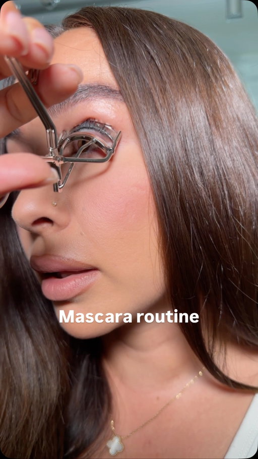 We love a mascara that actually stays put. #ad The new @sephoracollection It’s A Stretch Tubing Mascara gives length, volume and definition without flaking or smudging and removes effortlessly at the end of the day. Bonus: it’s only $16. LINK IN BIO!

Be honest… have you tried a tubing mascara yet? 👀 @sephora #sephoracollection #tubingmascara #mascara #lash