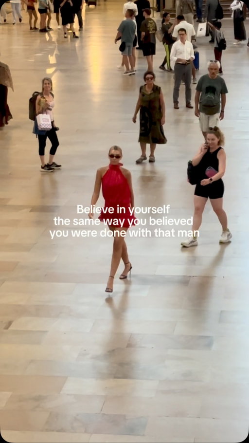 🫢🫢🫢
-
-
-
#modelwalk #catwalk #runwaymodel #relatable