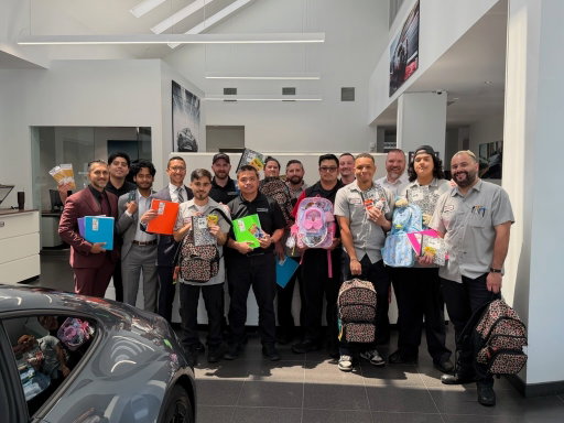 The Porsche Tysons Corner team came together to support Fairfax County students through a back-to-school fundraiser. Proud to give back to our community.
.
.
.
#PorscheTysonsCorner #BackToSchool #GivingBack #Porsche #PorscheLife #VA #Virginia #ViennaVA #TimelessMachine #ThereIsNoSubstitute #PenskeAutomotiveGroup #TysonsCorner #PorscheUSA