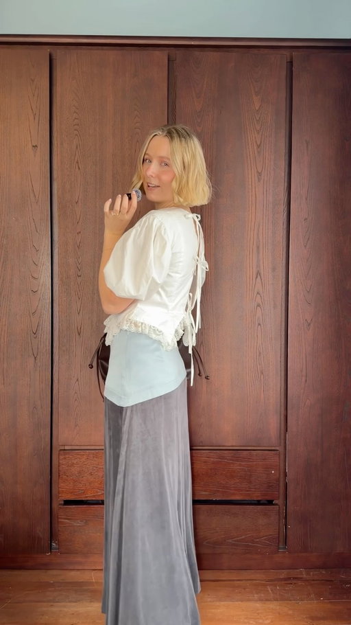 COMPETITION ENTRIES CLOSED My simple concert outfit formula! Can’t wait for Laufey’s concert @visa_nz ! Win tickets at @urbanlistnz , thanks for Visa 🧚🏻

Comment lovergirl and I will DM you the post where you can enter!

#VISALaufey #EverywhereYouWantToBe AD