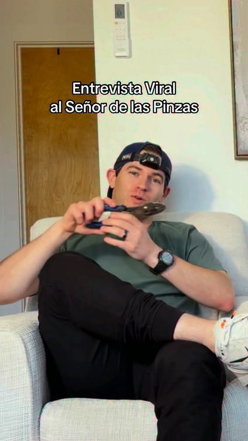 Ok ahora si, el Documental del Señor de las Pinzas 😂
Después de miles de comentarios, por fin respondió las preguntas más frecuentes y contó el otro lado de la historia.

👀 Qué otra pregunta agregarías?

📌 El contexto está en mis videos fijados.
🎥 El episodio completo ya está en YouTube (link en bio). 
#copamenstrual #storytime #elseñordelaspinzas