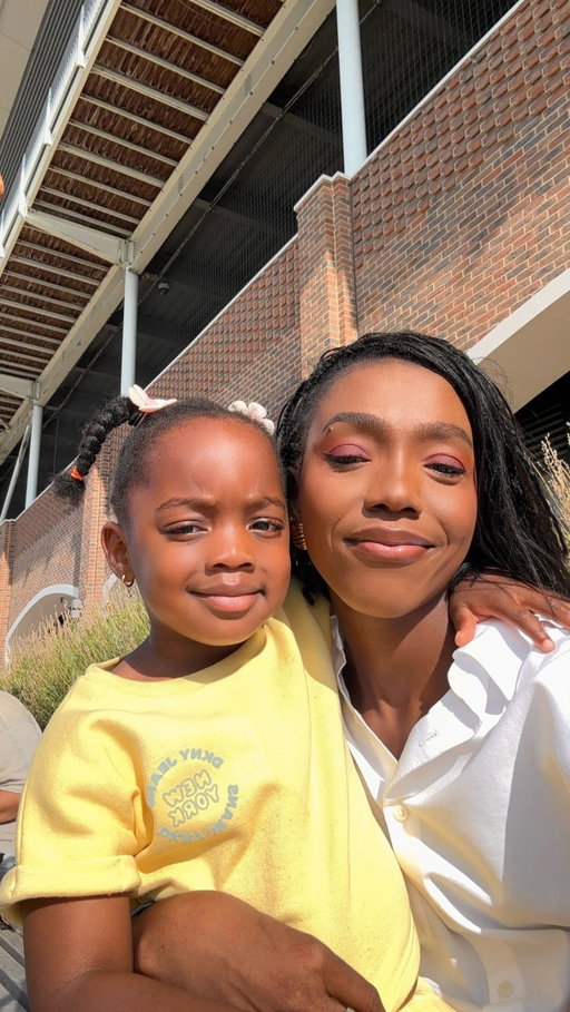 The story is genuinely ridiculous!  Went in on the 2nd, she waited until 9:40pm on the 4th. Happy birthday to us ❤️🎂🥳 #birthdaygirls