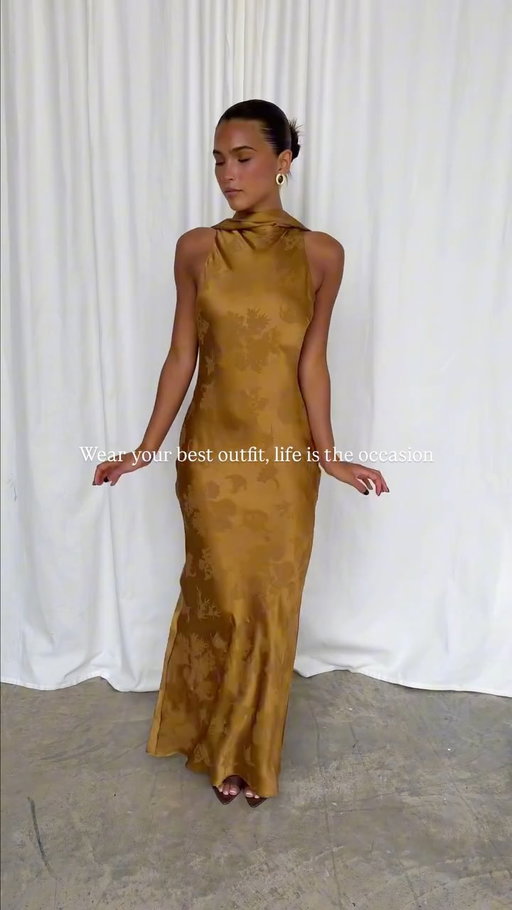 Golden Hour is now live 🌅

Meet the Lethe dress - The kind of dress that makes getting ready feel like part of the occasion.

Let us know in the comments your favourite piece from the collection 🍸