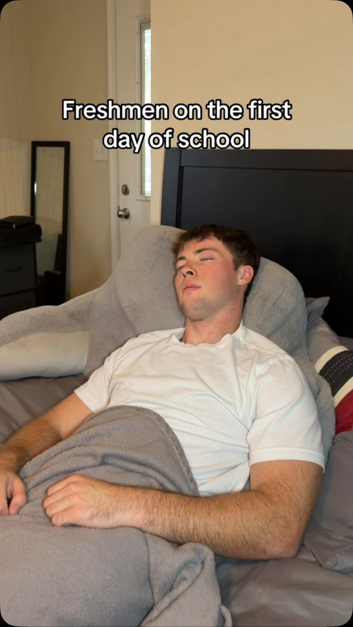Who’s ready for high school?! #highschool #school #firstdayofschool #relatable #freshmen