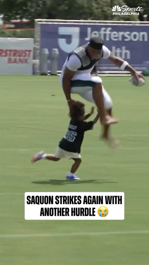 This move looks familiar 😂 (via @NBCSPhilly)