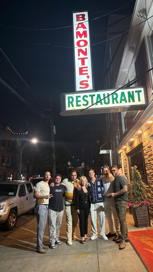 *MUST TRY* 🔥👀 @bamontesrestaurant home of the original parm! 

Over 100 years in Brooklyn, NY pumping out some of the most authentic Italian food and vibes in the country. Story goes they ran out of eggplant and turned to chicken cutlets to fill the void and the rest is history!

Family owned and passed down generation to generation since 1900, Bamonte’s is straight out of a goodfellas scene. If you appreciate Italian culture and authentic Italian food it’s hard to not put this gem on your MUST TRY list 🤌🏻

DON’T WALK, RUN… IF YOU CAN’T RUN, HOP IN THE WHIP AND HURDLE A COUPLE BRIDGES ONE TIME FOR THE ONE TIME… THANK US LATER‼️

32 Withers Street, Brooklyn, NY 📍

#foodreview #italianfood #brooklyn #foodlovers #chickenparm