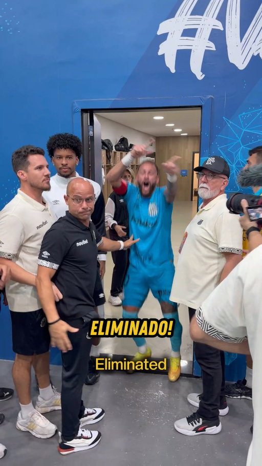 O NEYMAR SAIU PROVOCANDO O TIME DO REMO! 🗣️🗣️ Depois de dar a assistência para o gol que classifcou o Santos para as quartas da #CopaDoBrasil, o camisa 10 do Peixão não deixou passar a oportunidade de dar aquela zuada nos eliminados. 

#FBR

📹: @brennorayol
