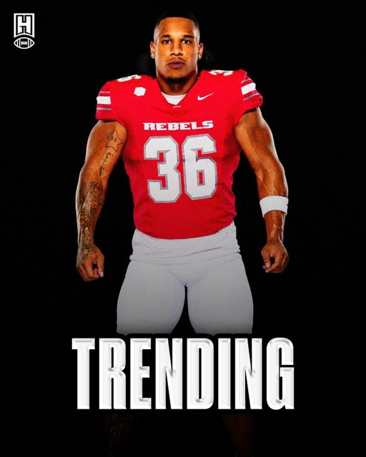 Justin Flowe is still playing college football 🤯

Flowe was part of the 2020 recruiting class, one of the most talent-loaded classes in recent memory. He was a consensus five-star linebacker and the No. 6 overall recruit in the nation.

The class included quarterbacks Bryce Young, CJ Stroud, and DJ Uiagalelei; running backs Bijan Robinson and Zach Evans; wide receivers Julian Fleming and Jaxon Smith-Njigba; tight ends Arik Gilbert and Darnell Washington; offensive tackles Paris Johnson Jr. and Broderick Jones; defensive linemen Bryan Bresee, Jalen Carter, and Myles Murphy; edge rusher Will Anderson Jr.; linebackers Justin Flowe and Noah Sewell; cornerbacks Kelee Ringo and Eli Ricks; and edge rusher Jordan Burch.

(@unlvfootball)