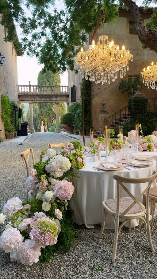 You only get married once right? 😭 
 
I girl mathed my way through our wedding and just kinda blocked out how much we actually paid 👀 
 
#wedding #weddinginspiration #weddinginspo #italywedding #weddingreception