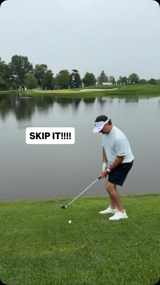 Easy work @bubbawatson 🤝