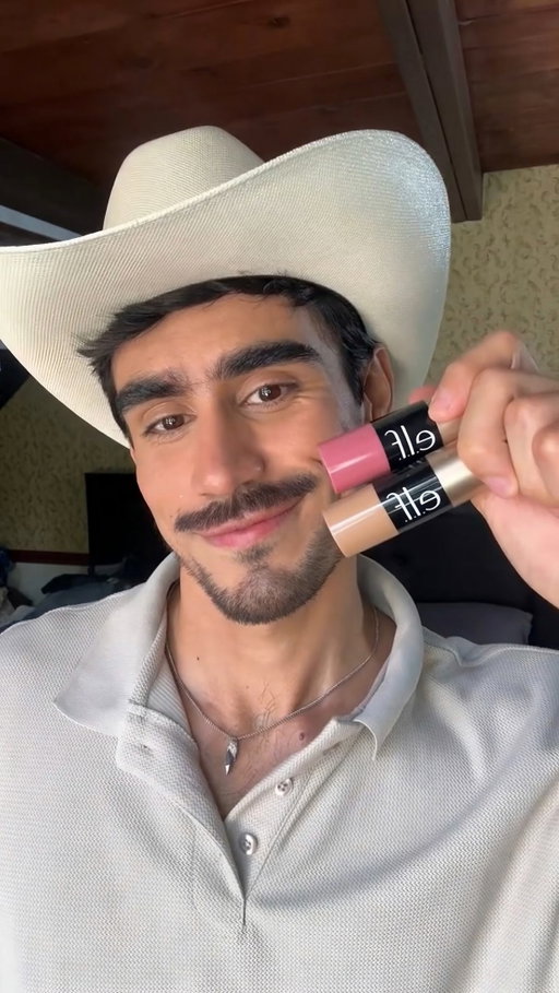 My cowboy glow-up starts with bronzer and blush 🤠⭐️
@elfcosmetics 

#makeuproutine #blush #bronzer