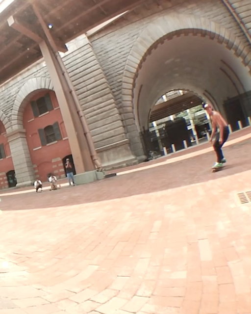 The crew that reads like a greatest hits album 💿 stopped by the Brooklyn Banks. Scroll through for highlights, full recap of a day in NYC with the Skullcandy team up on our Youtube 📺   📹 @ryanree @shame.is @ian.michna 🎬 @ianostrowski_