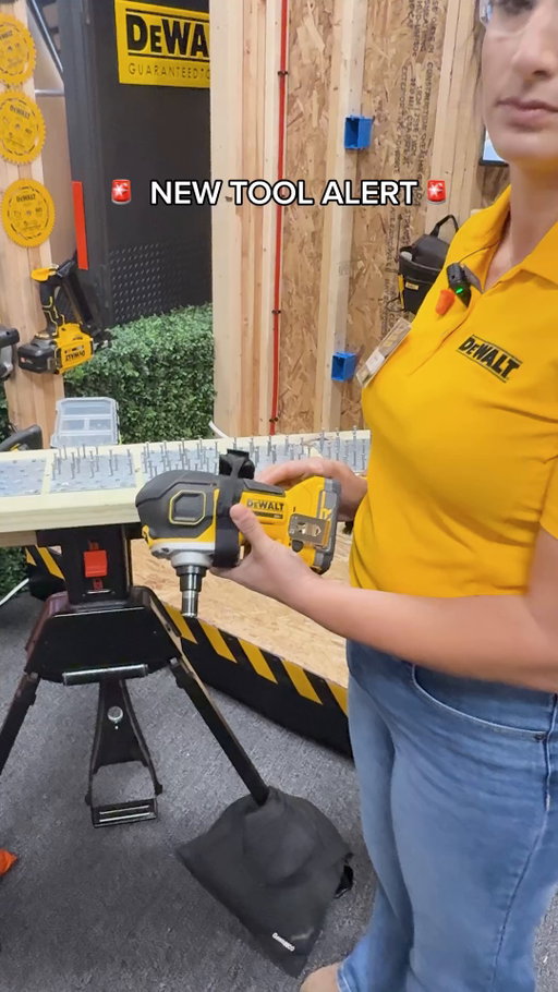 Lightweight, powerful, compact. Poor nails. They won’t stand a chance once the new 20V MAX* Palm Nailer (DCN980) hits shelves later this year.