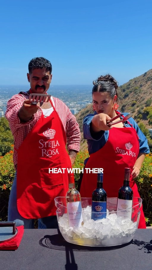 May the best glizzy win! Who do you think should be taking home the crown? @stellarosa 🌭🍷🏆 #AD

Chef’s Cynthia (@cboothangcooks) and Jon (@hrnaeatz) battled it out at Stella Rosa’s Ultimate Backyard Barbecue Glizzy Cook-Off for the title of Glizzy King or Queen! We put their unique Glizzy creations and refreshing Stella Rosa wine pairings to the test to see who will take home the crown! #stellabrate #stellarosapartner