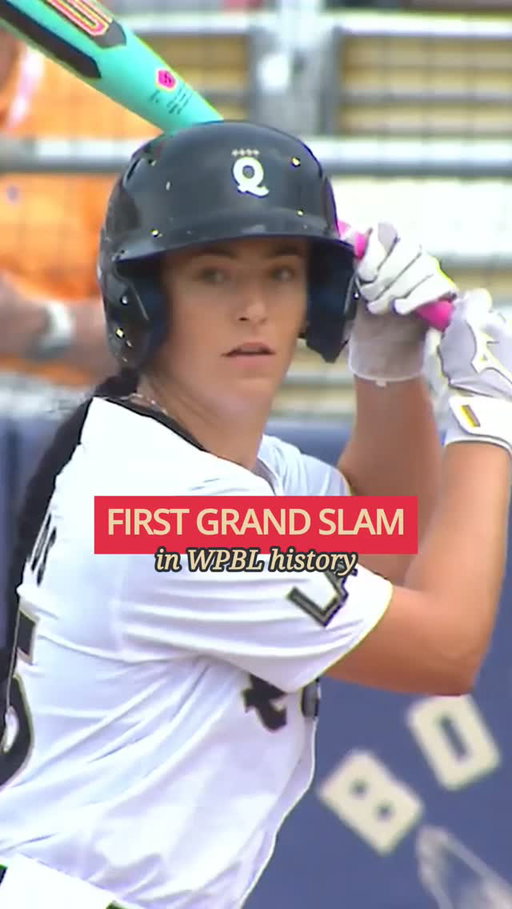 Write her name in the history books. ✍️📚 
Sarah Edwards just hit the first grand slam in WPBL history. 👑