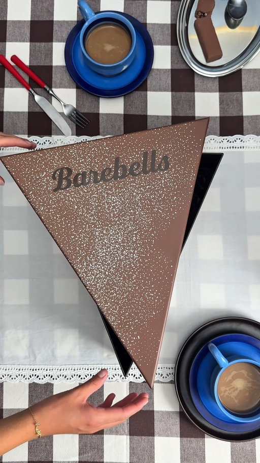 Hey Barebells Kladdkaka! A gooey chocolate dream with all the rich, fudgy goodness of a Swedish fika classic. Soft, chocolatey and impossible to resist 🍫

#barebells