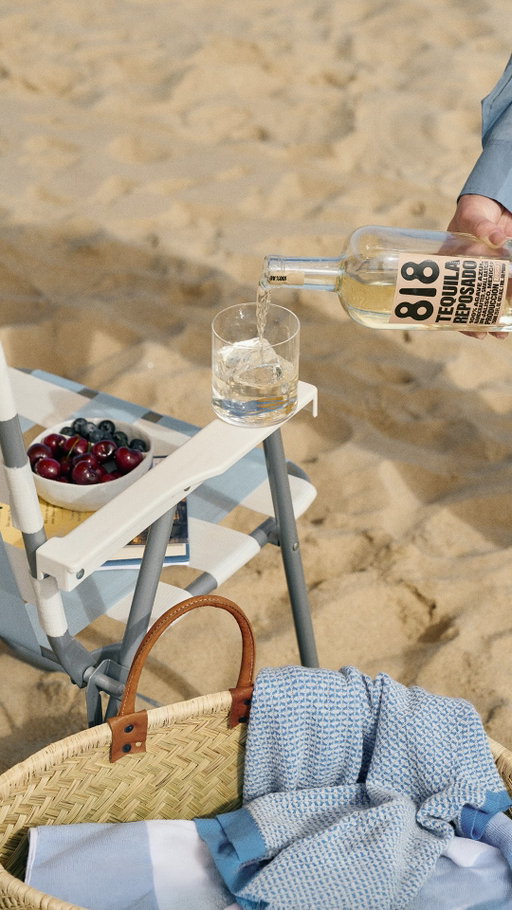 Frozen Cherry Margs, all summer long🍒

Video by @eats.with.ab 

RECIPE:
- 2 OZ 818 Tequila Reposado
- 400g Pitted Cherries
- 200g Sugar
- ⅓ Cup Water
- ¾ OZ Cointreau 
- 1½ OZ Lime Juice

PREP:
1. Add cherries, sugar, and water to a saucepan on medium heat. Bring to a boil, then simmer for about 15 minutes. Once cooled, transfer mixture to 1 inch ice cube tray and freeze overnight.
2. To a blender, add 4-5 cherry cubes along with Tequila, Cointreau, and lime juice. 
3. Pour into a chilled glass and garnish with a fresh cherry.