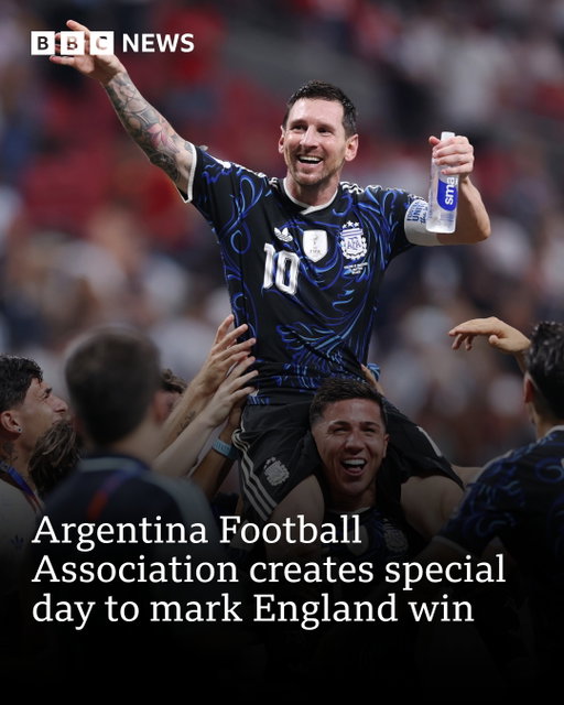 The Argentina Football Association announced 15 July will be ‘National Football Teams Day’ to commemorate their win over England in the World Cup.

The Three Lions were knocked out by Argentina in a tense 2-1 semi-final in Atlanta on 15 July.

Following the game, some celebrating players displayed a banner proclaiming Argentina's sovereignty over the Falkland Islands. 

Tap the link in @BBCNews’s bio to read more on the controversy surrounding the game.

(📷 Fifa, Reuters, PA)

#Argentina #England #WorldCup #BBCNews