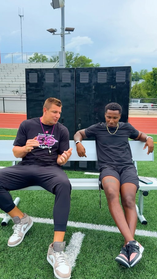 What would Gronk do if his high school program had $1,000,000? Thanks to T-Mobile, that could be you — they’re giving out a total of $8.4M in prizes across multiple schools. Link in bio to apply now through September 18th. @tmobile #TMobilePartner