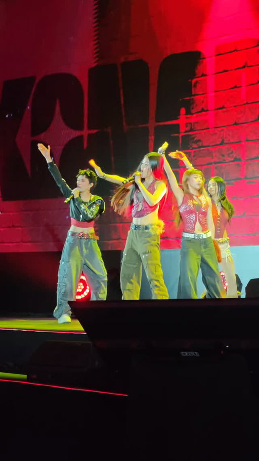 @officialxonara  Performing their hit song Tabi at the Youtube Works Awards 2026.
@youtube #youtubeworks #gadgetsidekick