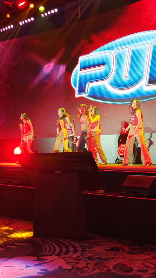 @officialxonara playing their new single Pula at the Youtube Works Award 2026. 
@youtube #youtubeworks #gadgetsidekick