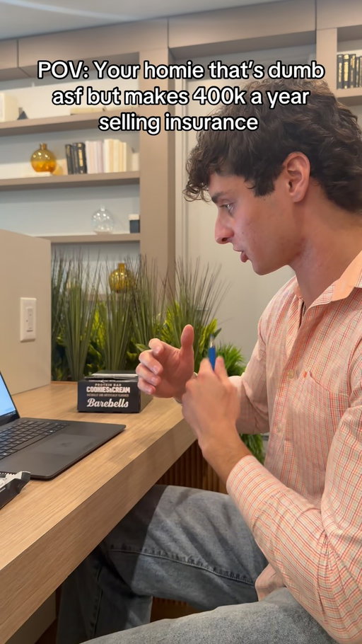 Is bro actually a good salesman tho? 🤔🤣🤣 #comedy #sales #salesbro @barebells.usa
