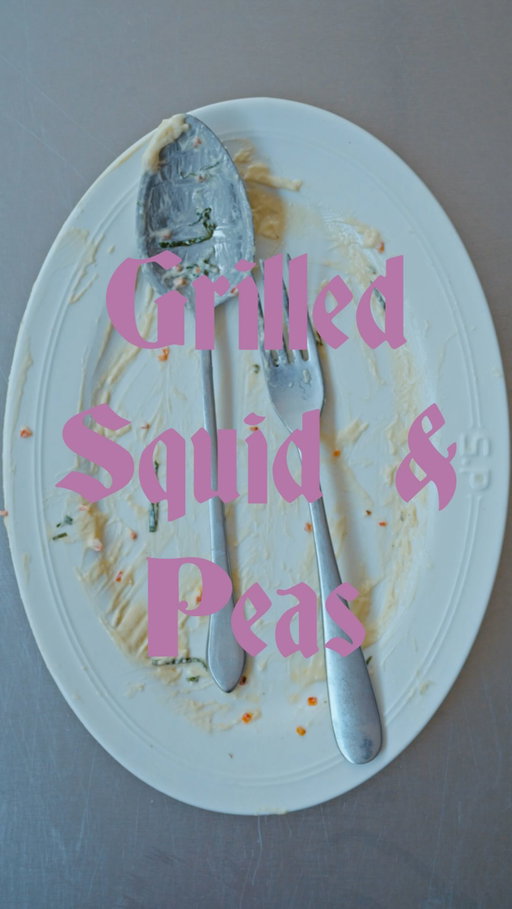 Grilled Squid and Peas: a simple summer dish bursting with bright Mediterranean flavours, by Jesse Jenkins of @adip_food.

Ingredients:
- Baby squid
- Green peas or broad beans
- Baby potatoes
- Chilli
- Mint
- Lemon segments, peeled + juice
- Extra virgin olive oil
- Salt

Grill the squid over an open flame on a barbecue, or with a grill basket. You can also do this in a smoking hot griddle pan. Do the same with the peas.

Season the squid with salt, lots of lemon and olive oil right when it comes off the grill.

Mix with the finely chopped chilli, mint, lemon segments and boiled potatoes. Check for seasoning - salt, lemon, oil etc.

Serve over some aioli.

—

Calamars grillés et petits pois : une assiette estivale, simple et généreuse, aux saveurs méditerranéennes, imaginée par @adip_food. Retrouvez la recette complète dans notre Cahier de Vacances n°3, sur Octobre-editions.com et sur l’App.