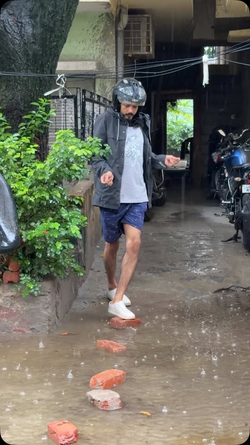 Gatar ka paani follows ghar tak ❤️
