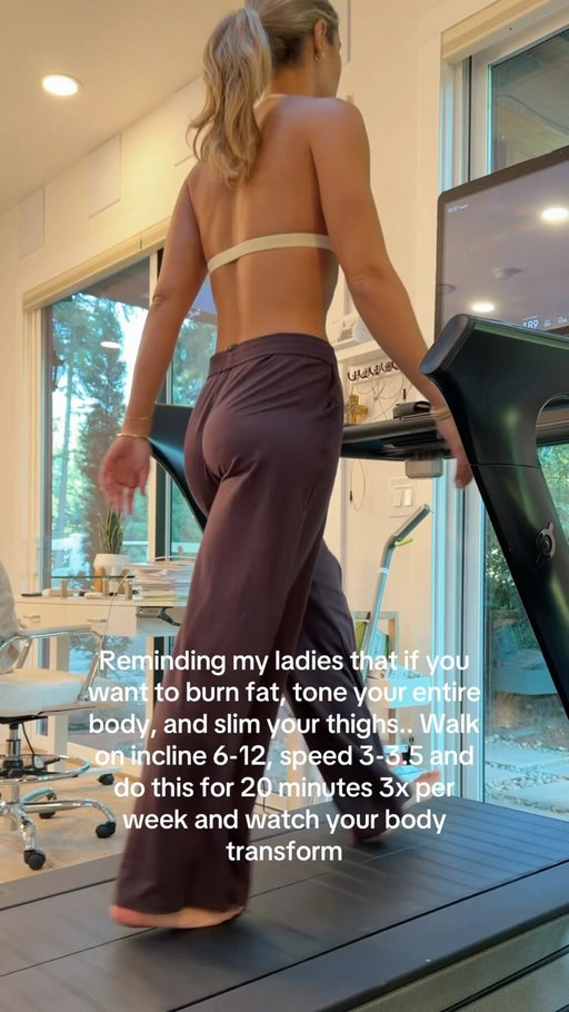 If fat loss is your goal pair 20 min incline walks with my strength x pilates workouts on @fitwithcoco 3x per week!! 

Train with a PLAN and you’ll build muscle, drop fat, and sculpt your entire body! 🔗in my bio to join the method that is transforming thousands of women’s bodies all around the world!

#pilates #cardio #fitnessjourney #workoutmotivation #fitnessmotivation
