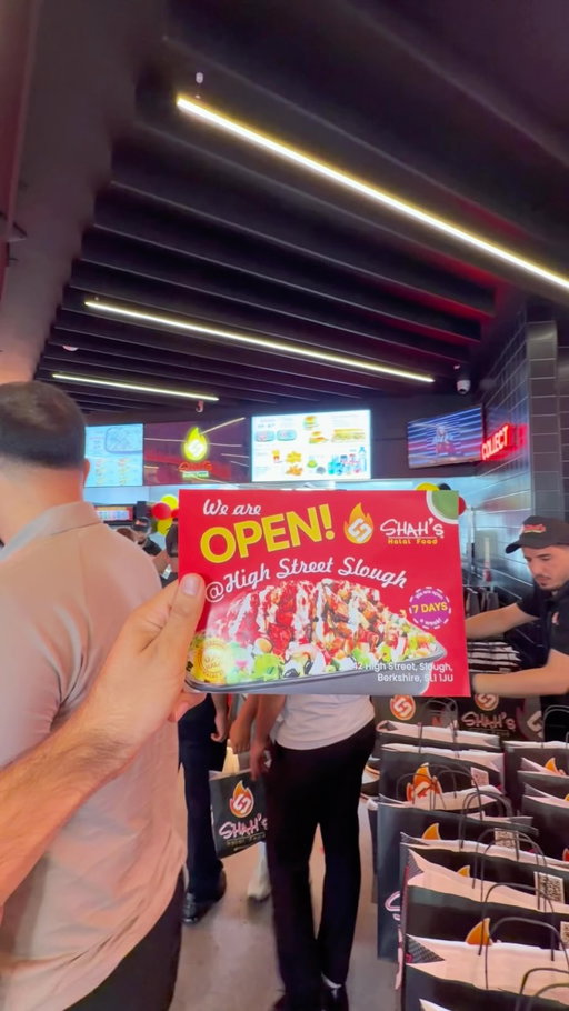 🎉 Slough High Street is officially OPEN! 🎉

We’re expanding day by day, and it’s all thanks to the incredible love and support from all of you! ❤️

The sky is the limit! 🚀

A huge thank you to everyone who came down today and supported us at our Slough opening. We truly appreciate every single one of you! 🙏❤️

#ShahsHalalFood #Slough #SloughHighStreet #GrandOpening #NowOpen