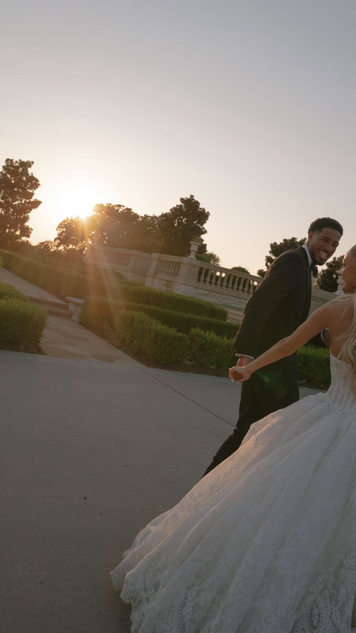 The Haliburtons🤍

Videography: @lerevefilms

Design & Production: @jacksondurhamevents
Photography: @erichmcvey
Content Creator: @socialbridescollective
Entertainment: @jordankahnorchestra @itsdavidthedj @50cent
Attire: @ralphlauren @ritavinieris 
Hair & Makeup: @senadakxo @glamourbydrita
Venue: @theolanatx