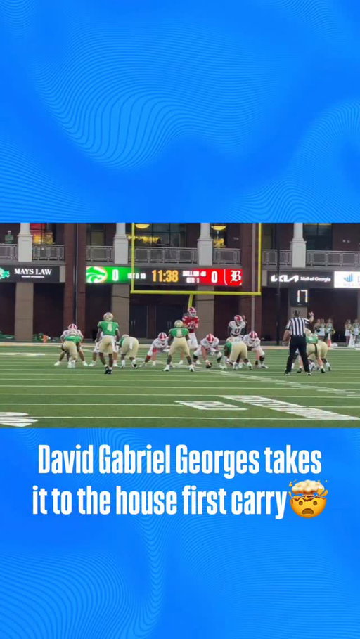 5⭐️ Tennessee commit David Gabriel Georges takes it to the house first carry against Buford (GA) 🤯

Follow @Rivalsdotcom for High School News, Scores, Schedules, Rankings and Data