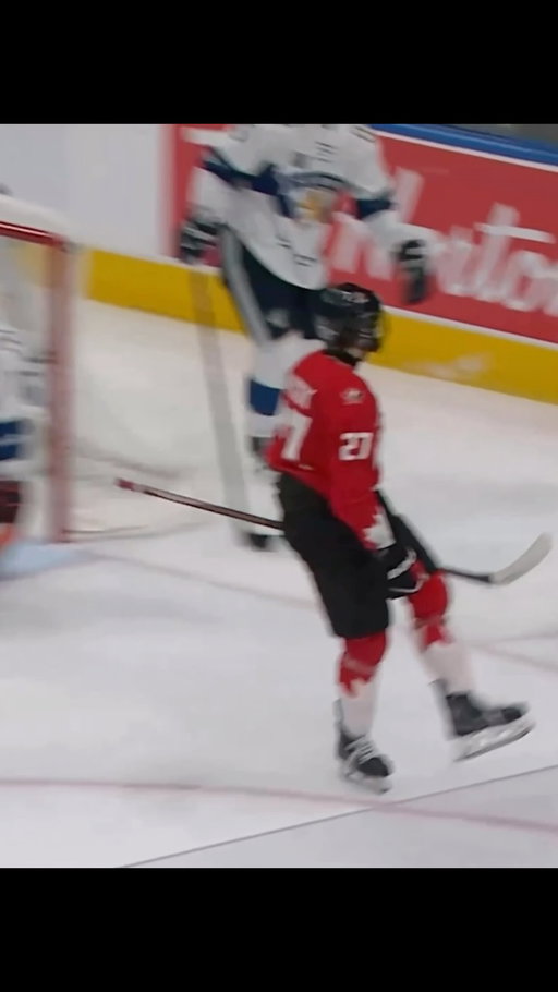 Four-point night for Jaakko Wycisk! 

After three assists already, the @guelph_storm_ohl forward has his first of the  #HlinkaGretzkyCup to extend 🇨🇦’s lead in the third period!