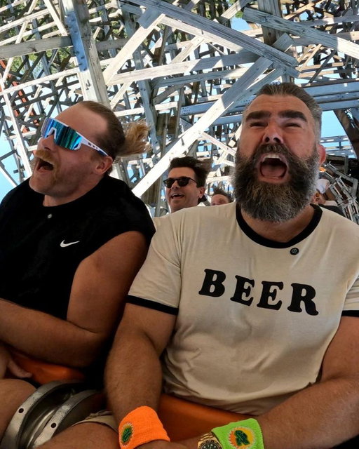 Jason Kelce has taken on some fierce opponents. This week, he went on some of his favorite scream machines. 🎢