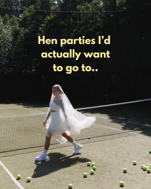 Maids - Save this for the cool Bride 😎

#maidstomeasure #maidstomeasurebridesmaids