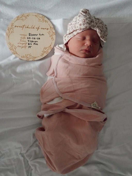 Eleanor Ruth Smith
08-06-26
Weighing a perfect Nashville 6lb 15oz
•
For this child we have prayed