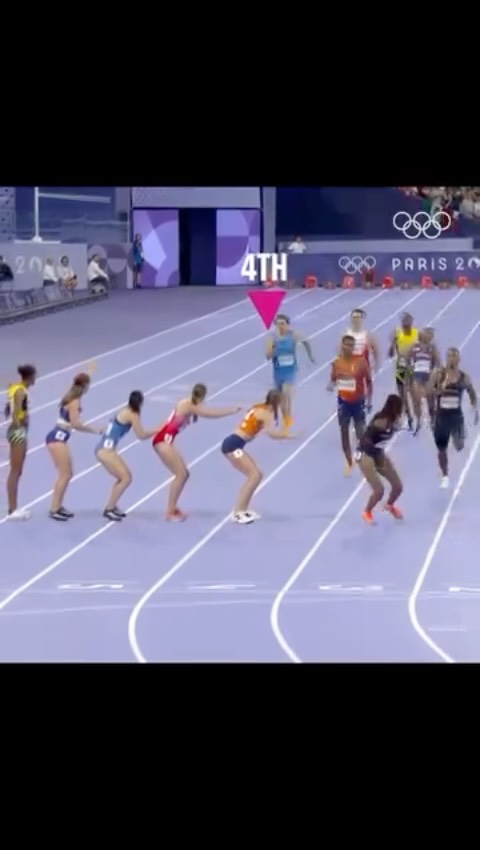 Eyes on the orange. 👀🧡

When Femke Bol gets the baton, you know what's coming. An unforgettable anchor leg powered the Netherlands to mixed 4x400m relay gold at Paris 2024. ⚡

#Olympics #Athletics