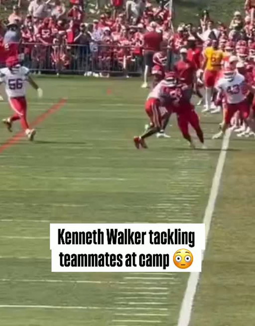 Kenneth Walker was NOT having it 

#NFL #FantasyFootball #Chiefs #KennethWalker #TrainingCamp