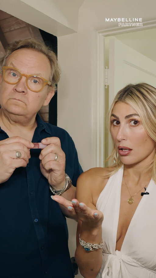 Did someone say Iconic Commitment? You must be referring to the new Super Stay Peel Off Lip Liner by @maybelline. Excellence that stands the test of time? Yes, but enough about us. Go pucker up and FEEL ICONIC! 💋

🎶 ”Maybe he’s born with it? Maybe it’s @richtercommaandy”

#maybellinepartner 
Creative - @girlwholaughsmedia