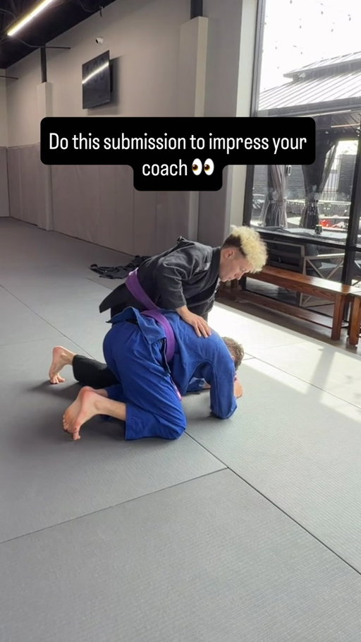 Do this submission to impress your coach 📈😮‍💨
.
.
.
#jiujitsu #bjj #foryoupage