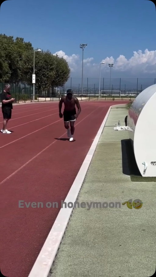 Even on his honeymoon... Donovan Mitchell still putting in work 😤 (via @spidadmitchell)