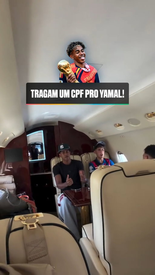 O HOMEM TEM O MOLHO, NÃO TEM JEITO! 🤪
Lamine Yamal segue vivendo a vida adoidado depois de ser campeão da Copa do Mundo! 🔥

🎥: @lamineyamal 

#CoberturaCazéTV #Yamal #FutInter #cztv02