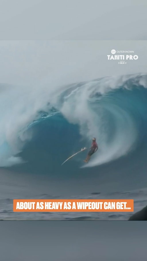 Talk about commitment 👏

In his first heat at Teahupo’o, Hawaiian @elihanneman showing no fear and going all in.

Huge shoutout to the incredible water patrol for taking care of everyone out there!

@outerknown #TahitiPro | @iseasunglasses @tahititourisme